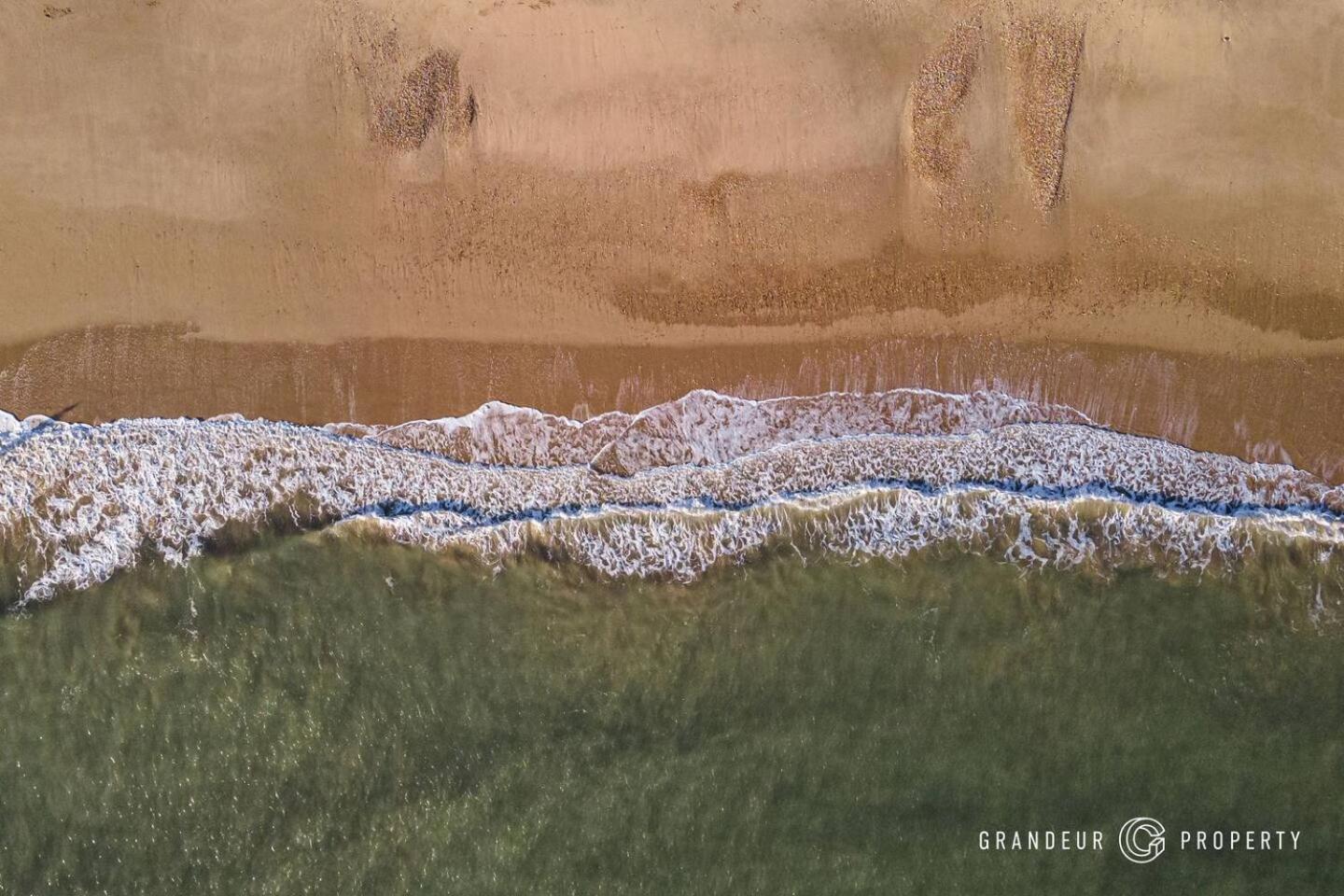 Driftwood By Grandeur Property Борнмът Екстериор снимка
